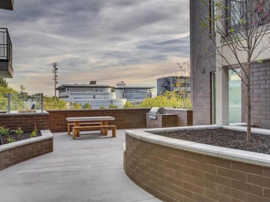 Appartamento Urban Oasis In The Center Of Slc Salt Lake City Esterno foto